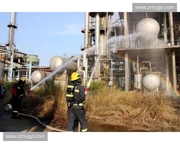 以撤步为核心构建攻防转换与稳定平衡的系统训练思路方法解析实战 以撤步为核心构建攻防转换与稳定平衡的系统训练思路方法解析实战